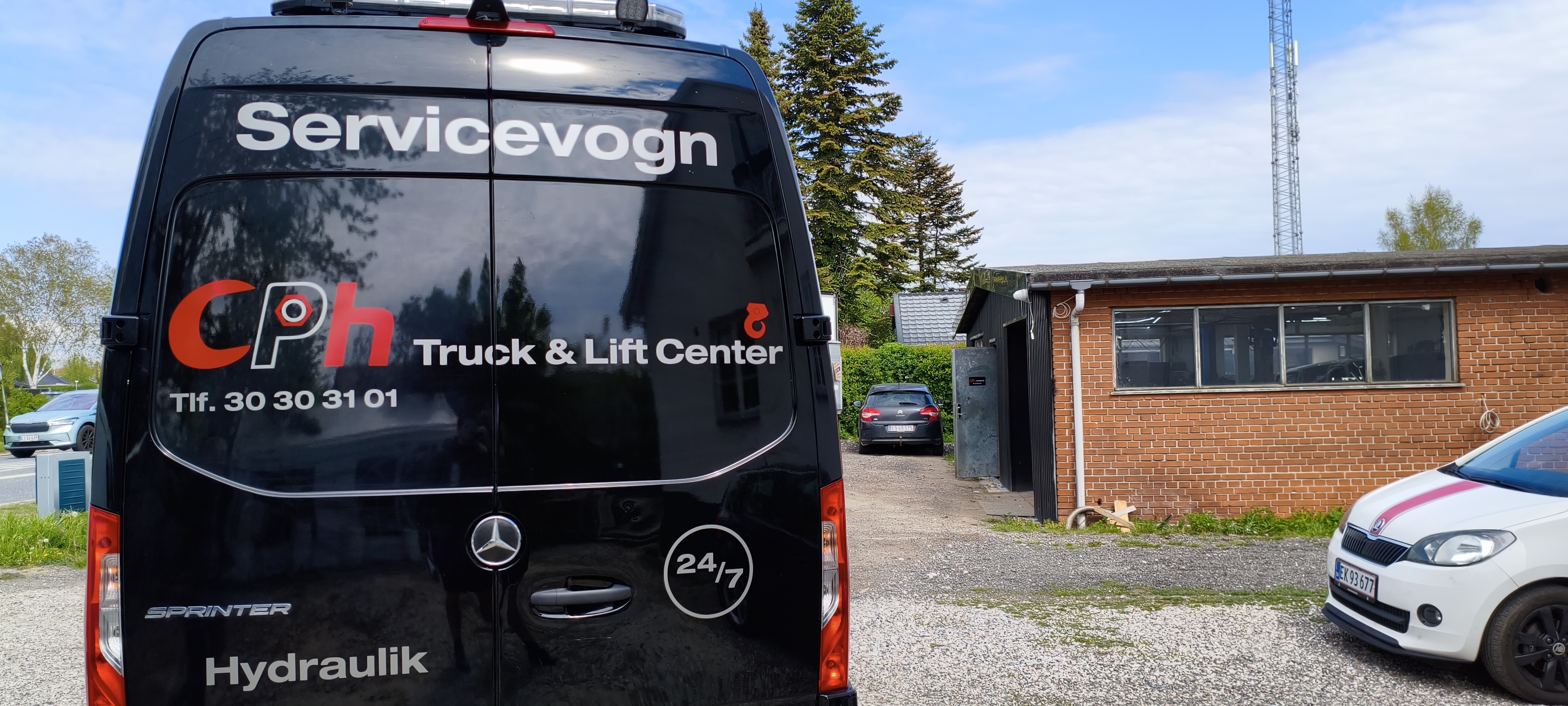 Professionel lift til lastbil og personbil hos CPH Truck- & Liftcenter