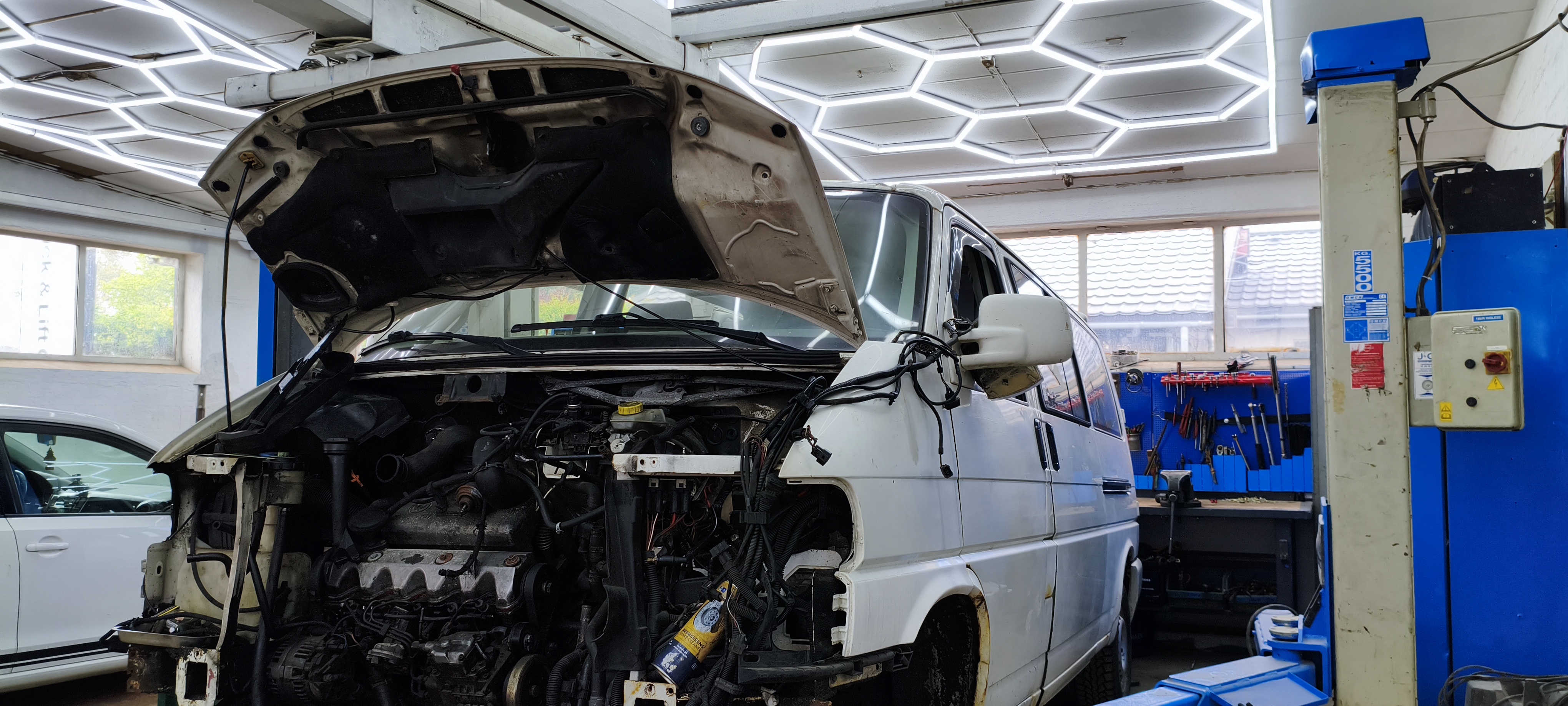 CPH Truck- & Liftcenter — professionelt værksted med moderne udstyr